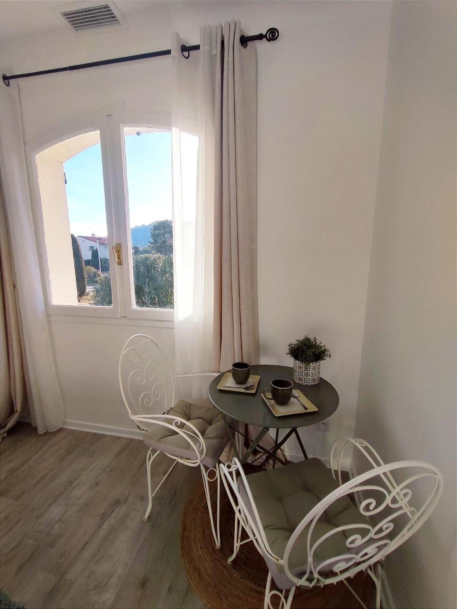 Chambre Climatisee Entre Mer Et Montagne, Avec Sdb Et Wc Privatifs Laroque-des-Albères Екстериор снимка