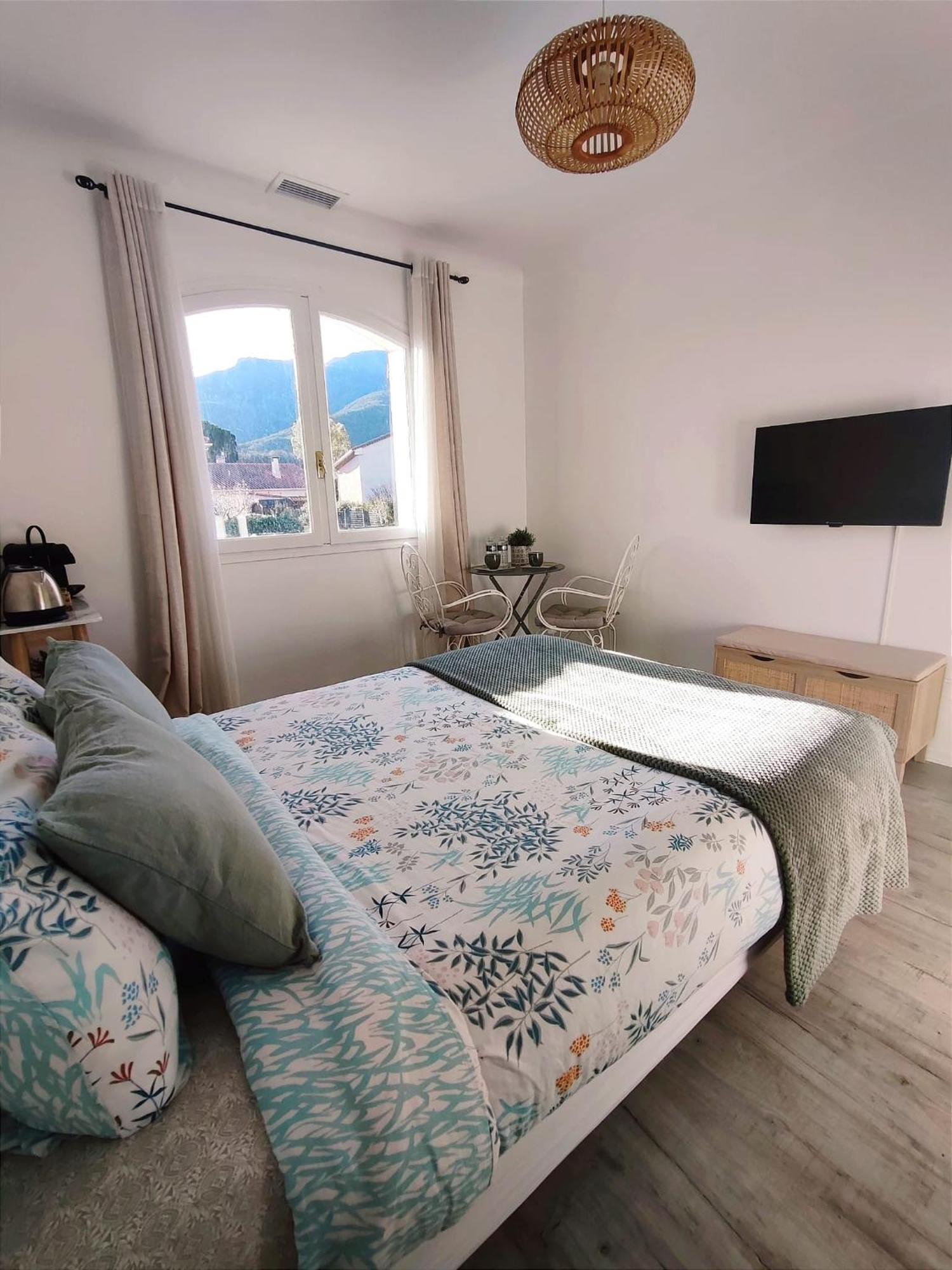 Chambre Climatisee Entre Mer Et Montagne, Avec Sdb Et Wc Privatifs Laroque-des-Albères Екстериор снимка